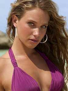 Hannah_davis-5